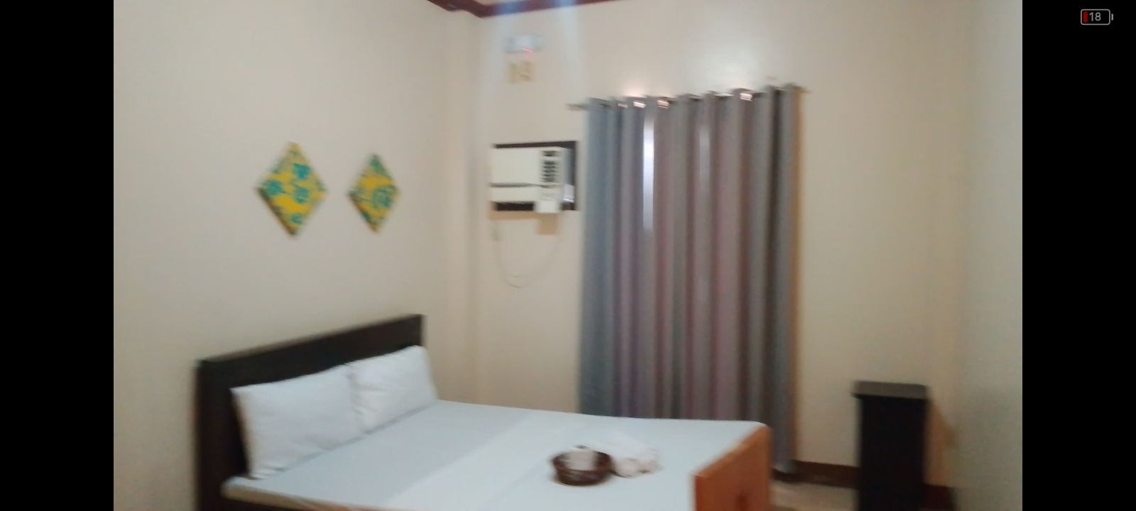 Room8 Image